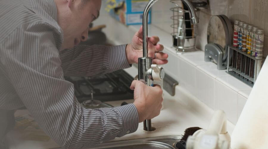 Professional sink repair in Tillar, AR